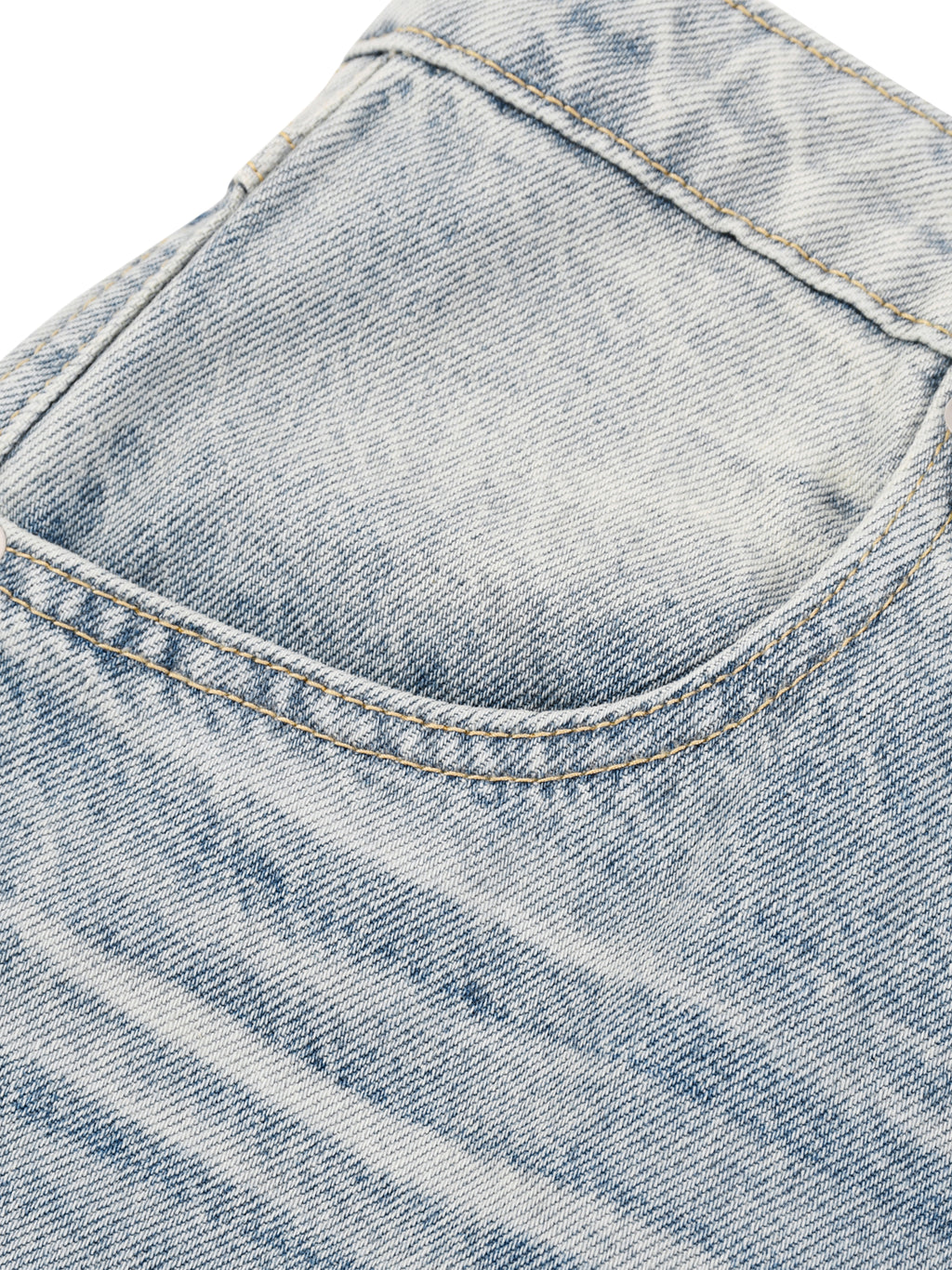 Men’s Digitally Enhanced Enzyme Washed Wide Leg Jeans