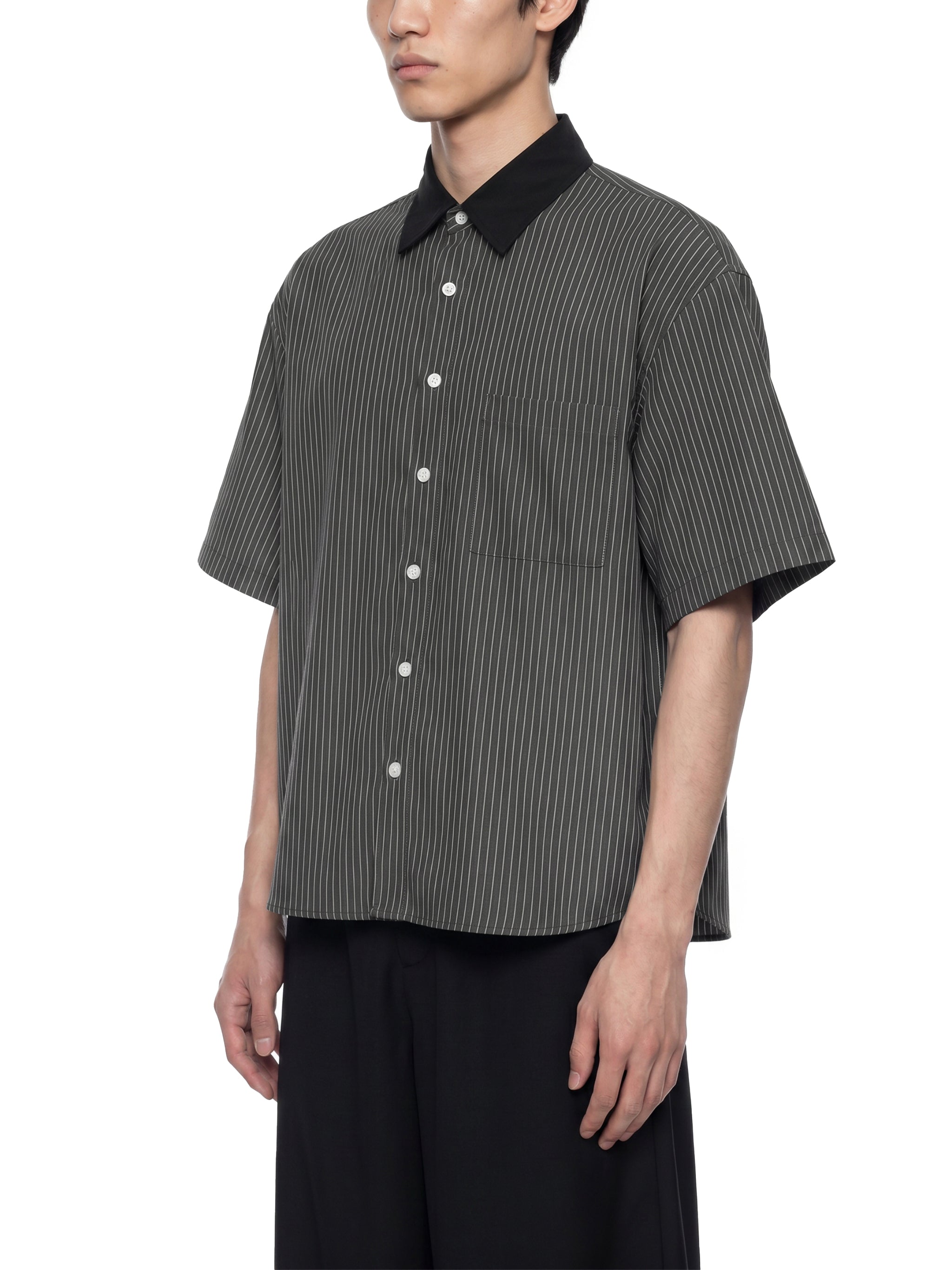 Neon Shadows Heart Veridion Contrast Collar Shirt